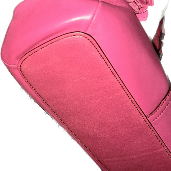 RARE Coach Collector's Item Vintage RARE (Host Pick) - Picture 11 of 14